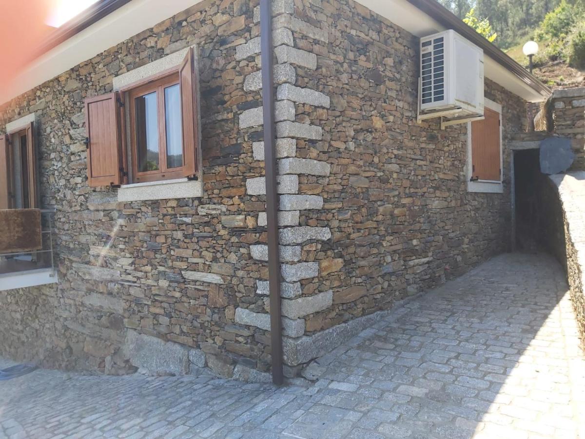 カステロ・デ・パイヴァ Casa Da Tia Binaヴィラ エクステリア 写真